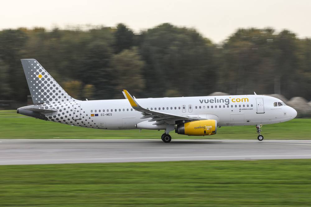 Распродажа 65 000 авиабилетов по Европе